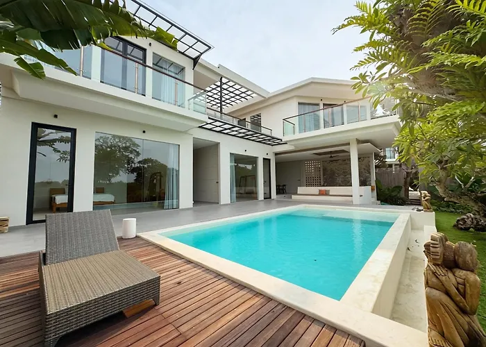 Nazeki Villa